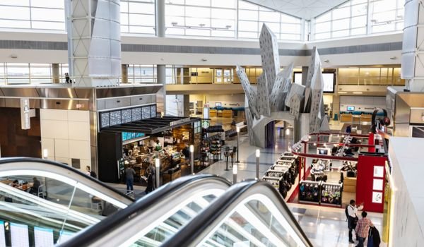 Dallas Fort Worth International Airport