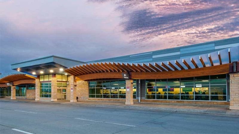 Eastern Iowa Airport