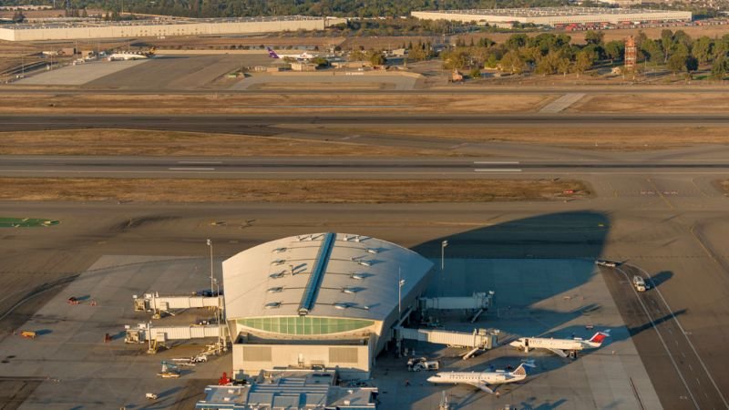 Fresno Yosemite Airport