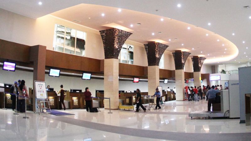 Adisumarmo Airport