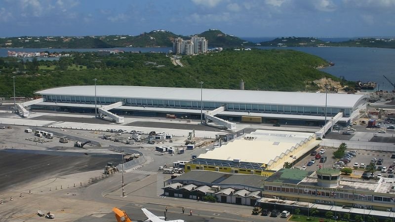 Princess Juliana International Airport