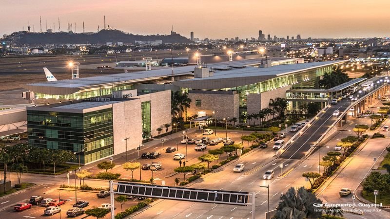 José Aponte Hernández Airport