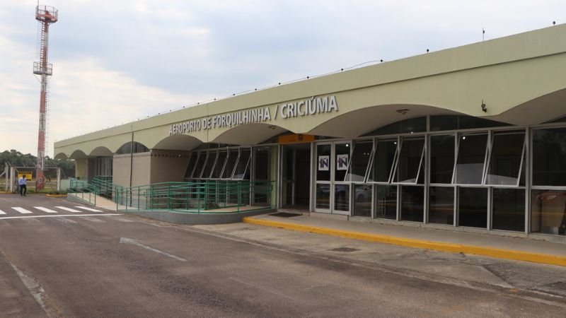 Diomício Freitas Airport