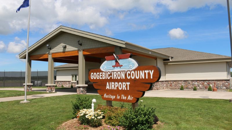 Gogebic - Iron County Airport