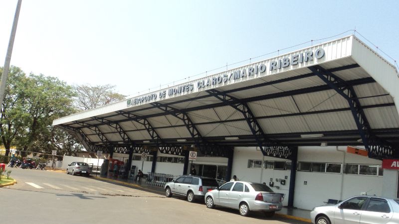 Montes Claros–Mário Ribeiro Airport