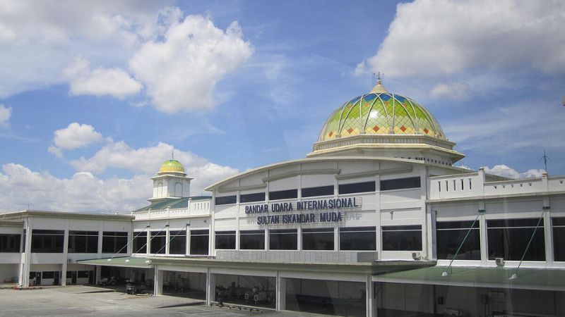 Sultan Iskandar Muda Airport
